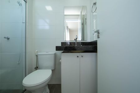 Apartamento para alugar com 62m², 2 quartos e 2 vagas Apartamento para alugar com 62m², 2 quartos e 2 vagasBanheiro da Suíte 2