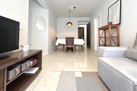 Sala de apartamento para alugar com 2 quartos, 89m² em Córrego Grande, Florianópolis