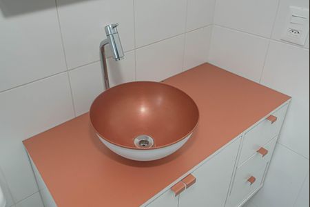 Apartamento para alugar com 43m², 2 quartos e sem vaga Apartamento para alugar com 43m², 2 quartos e sem vagaBanheiro