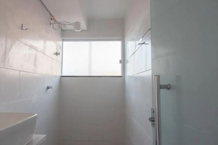 Banheiro  de casa para alugar com 1 quarto, 40m² em Vila Osasco, Osasco