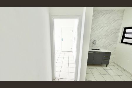 Apartamento à venda com 72m², 2 quartos e sem vaga Apartamento à venda com 72m², 2 quartos e sem vagaCorredor