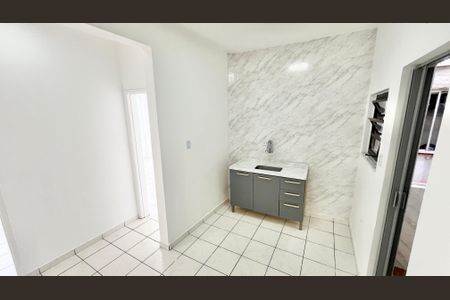 Apartamento à venda com 72m², 2 quartos e sem vaga Apartamento à venda com 72m², 2 quartos e sem vagaCozinha