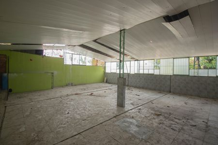 Casa para alugar com 300m², 3 quartos e 5 vagasTerraço