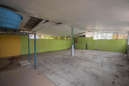 Casa para alugar com 300m², 3 quartos e 5 vagasTerraço