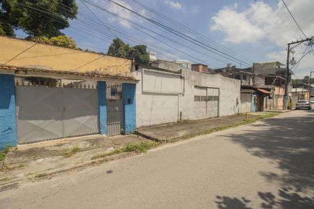 Casa para alugar com 300m², 3 quartos e 5 vagasFachada