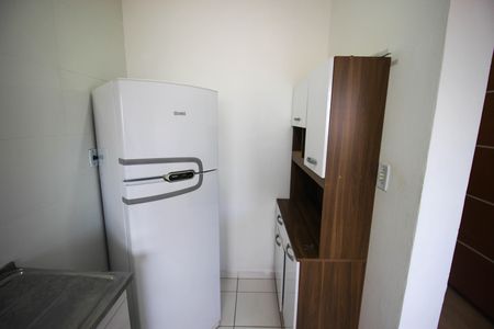Cozinha de apartamento para alugar com 1 quarto, 30m² em Vila Helena, Sorocaba