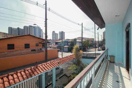 Casa à venda com 150m², 3 quartos e 5 vagas Casa à venda com 150m², 3 quartos e 5 vagasVaranda da Sala
