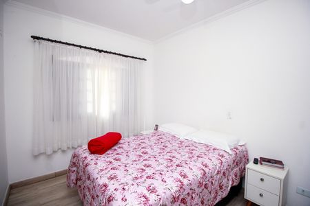 Casa à venda com 150m², 3 quartos e 5 vagas Casa à venda com 150m², 3 quartos e 5 vagasSuíte