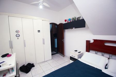 Casa à venda com 150m², 3 quartos e 5 vagas Casa à venda com 150m², 3 quartos e 5 vagasQuarto 3