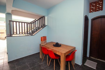 Casa à venda com 150m², 3 quartos e 5 vagas Casa à venda com 150m², 3 quartos e 5 vagasÁrea gourmet