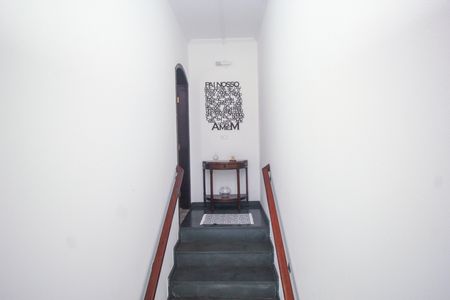 Casa à venda com 150m², 3 quartos e 5 vagas Casa à venda com 150m², 3 quartos e 5 vagasHall de entrada