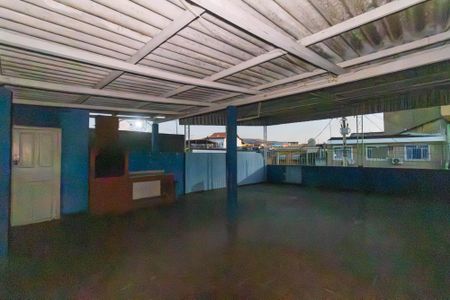 Casa para alugar com 200m², 3 quartos e 3 vagas Casa para alugar com 200m², 3 quartos e 3 vagasTerraço