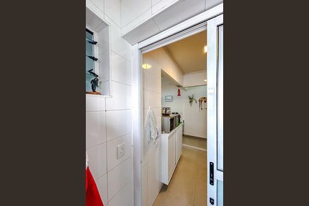 Apartamento à venda com 65m², 3 quartos e 1 vagaÁrea de Serviço