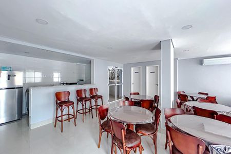 Apartamento à venda com 65m², 3 quartos e 1 vagaÁrea comum - Salão de festas