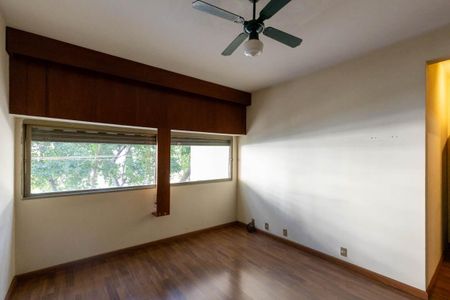 Apartamento à venda com 169m², 3 quartos e 1 vaga Apartamento à venda com 169m², 3 quartos e 1 vagaSuíte