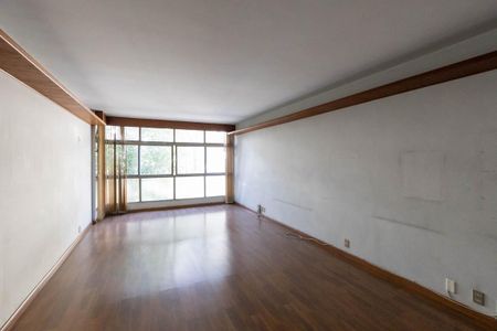 Apartamento à venda com 169m², 3 quartos e 1 vaga Apartamento à venda com 169m², 3 quartos e 1 vagaSala