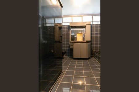 Apartamento à venda com 169m², 3 quartos e 1 vaga Apartamento à venda com 169m², 3 quartos e 1 vagaBanheiro Suíte