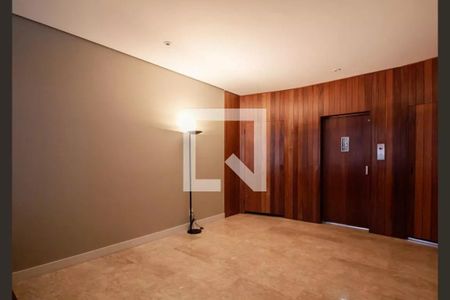 Apartamento à venda com 169m², 3 quartos e 1 vaga Apartamento à venda com 169m², 3 quartos e 1 vagaÁrea comum - Hall Social