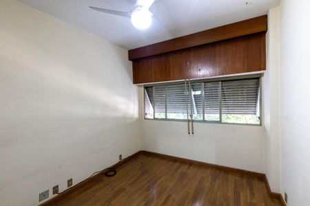 Apartamento à venda com 169m², 3 quartos e 1 vaga Apartamento à venda com 169m², 3 quartos e 1 vagaQuarto 2