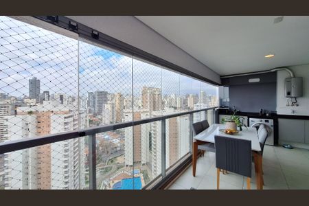 Apartamento para alugar com 70m², 2 quartos e 1 vaga Apartamento para alugar com 70m², 2 quartos e 1 vagaVaranda