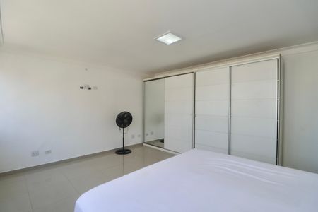 Apartamento para alugar com 185m², 4 quartos e 1 vagaSuíte