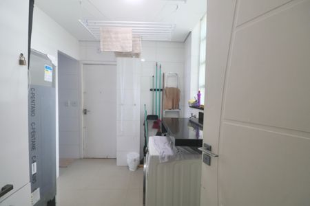 Apartamento para alugar com 185m², 4 quartos e 1 vagaÁrea de Serviço