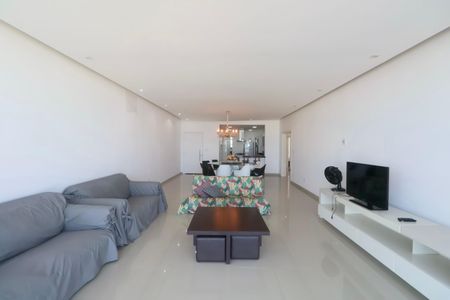 Apartamento para alugar com 185m², 4 quartos e 1 vagaSala