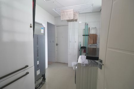 Apartamento para alugar com 185m², 4 quartos e 1 vagaÁrea de Serviço