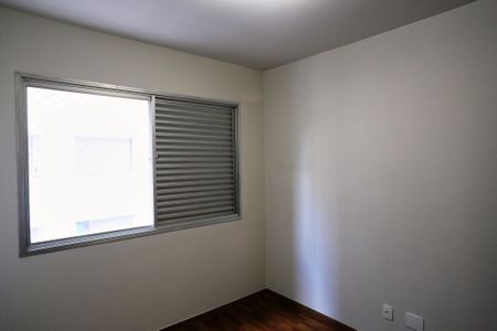 Apartamento à venda com 100m², 3 quartos e 1 vagaQuarto