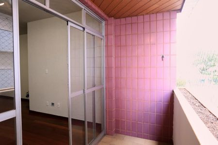 Apartamento à venda com 100m², 3 quartos e 1 vagaVaranda da Sala