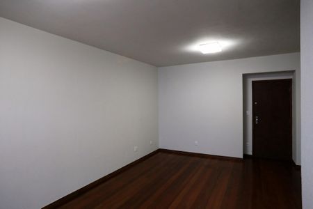 Sala de apartamento à venda com 3 quartos, 100m² em Ipiranga, Belo Horizonte