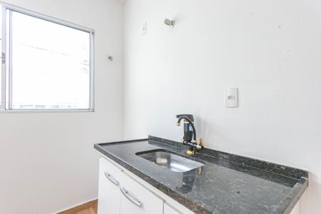 Sala/Cozinha de apartamento para alugar com 1 quarto, 27m² em Vila Nair, São Paulo