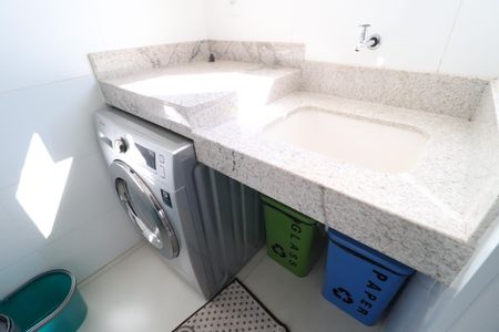 Apartamento para alugar com 65m², 2 quartos e 2 vagasCozinha e Área de Serviço