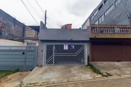 Casa à venda com 80m², 2 quartos e 1 vagaFachada