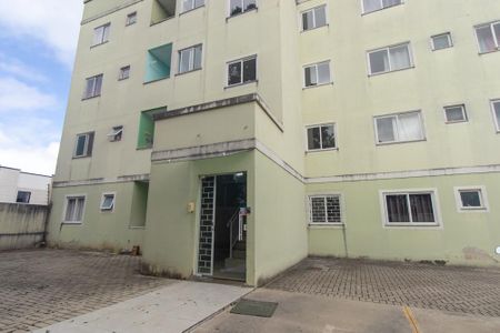 Apartamento para alugar com 52m², 2 quartos e 1 vaga Apartamento para alugar com 52m², 2 quartos e 1 vagaFachada