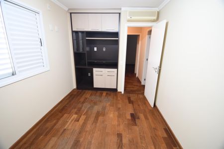 Apartamento à venda com 213m², 4 quartos e 3 vagasQuarto 1