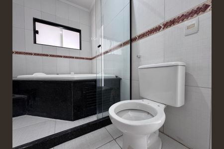 Casa de condomínio para alugar com 350m², 4 quartos e 1 vaga Casa de condomínio para alugar com 350m², 4 quartos e 1 vagaSuíte 1 - Banheiro