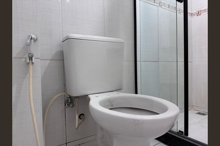 Casa de condomínio para alugar com 350m², 4 quartos e 1 vaga Casa de condomínio para alugar com 350m², 4 quartos e 1 vagaSuíte 2 - Banheiro