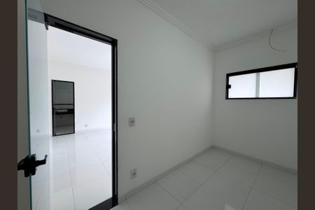 Casa de condomínio para alugar com 350m², 4 quartos e 1 vaga Casa de condomínio para alugar com 350m², 4 quartos e 1 vagaSuíte 1 - Closet