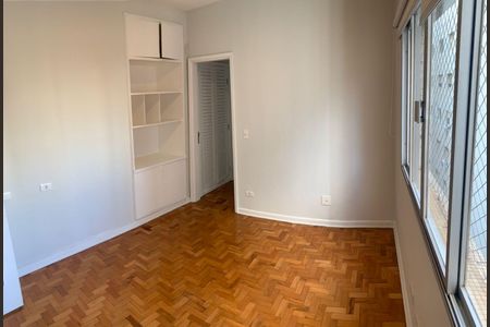 Apartamento à venda com 196m², 3 quartos e 2 vagas