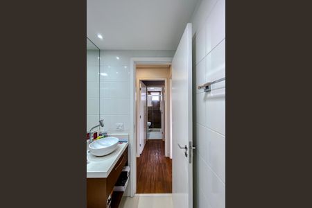 Apartamento para alugar com 55m², 2 quartos e 1 vagaBanheiro Social