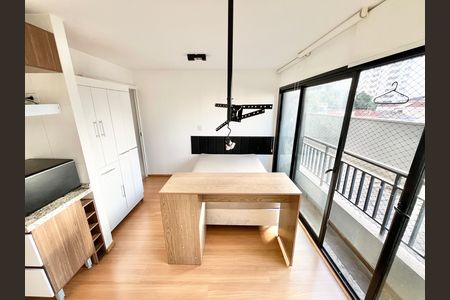 Studio para alugar com 26m², 1 quarto e 1 vaga Studio para alugar com 26m², 1 quarto e 1 vagaStudio