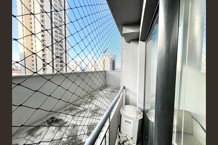 Studio para alugar com 26m², 1 quarto e 1 vaga Studio para alugar com 26m², 1 quarto e 1 vagaVaranda