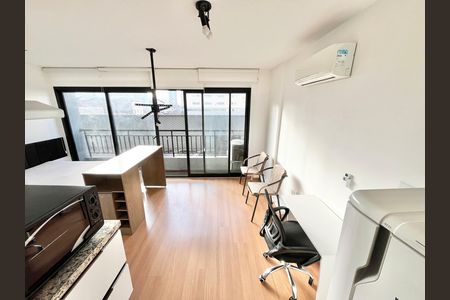Studio para alugar com 26m², 1 quarto e 1 vaga Studio para alugar com 26m², 1 quarto e 1 vagaStudio