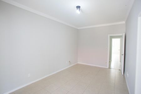 Casa para alugar com 650m², 4 quartos e 2 vagasSuíte 3