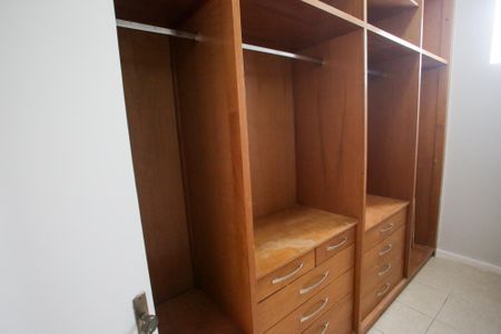 Casa para alugar com 650m², 4 quartos e 2 vagasCloset da Suíte 3