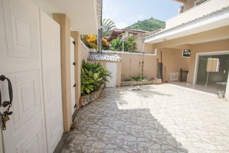 Casa para alugar com 650m², 4 quartos e 2 vagasGaragem