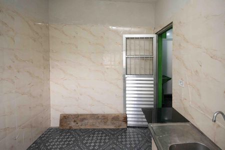 Sala/cozinha de casa para alugar com 1 quarto, 31m² em Jardim Itapolis, São Paulo