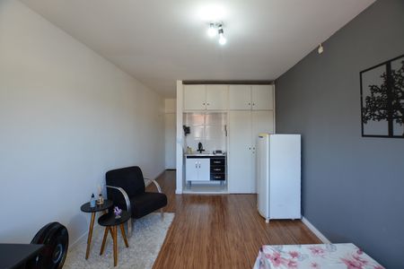 STUDIO de kitnet/studio para alugar com 1 quarto, 20m² em Jardim Bonfiglioli, São Paulo