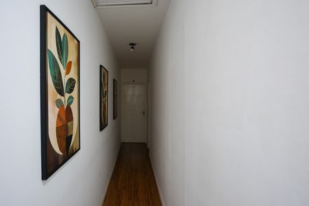 CORREDOR de kitnet/studio para alugar com 1 quarto, 20m² em Jardim Bonfiglioli, São Paulo